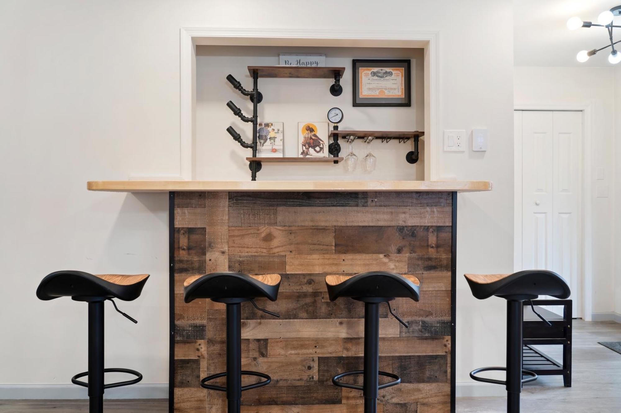 Holiday home Open Concept-hottub-sauna-billiard-poker East Stroudsburg
